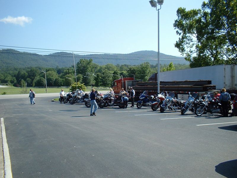 hoot0337.jpg